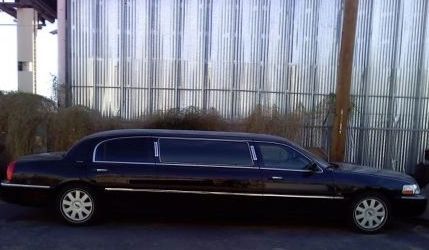 Low reserve! 2005 stretch lincoln towncar limousine 6passenger