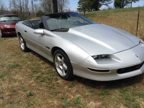 Chevrolet camaro 6 speed z 28