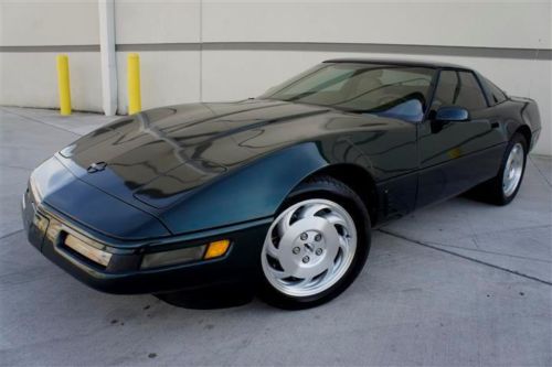 Chevrolet corvette 95 glass removable top low mile stagger wheel almost new tire