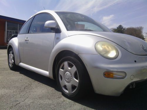 1999 volkswagen beetle gls hatchback 2-door 2.0l