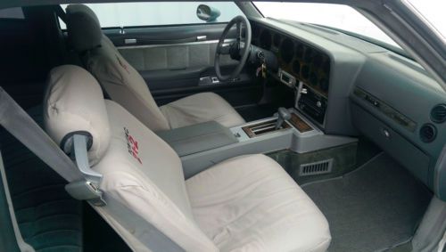 1986 Pontiac Grand Prix Base Coupe 2-Door 5.0L, image 4