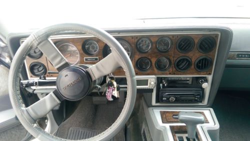 1986 Pontiac Grand Prix Base Coupe 2-Door 5.0L, image 5