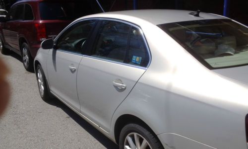 2010 volkswagen jetta sedan 4dr auto se