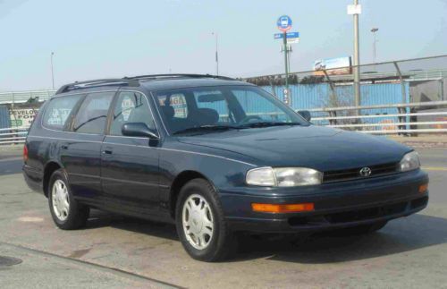 1992 camry wagon 3 row