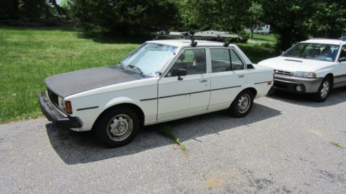 1981 toyota corolla base sedan 4-door 1.8l