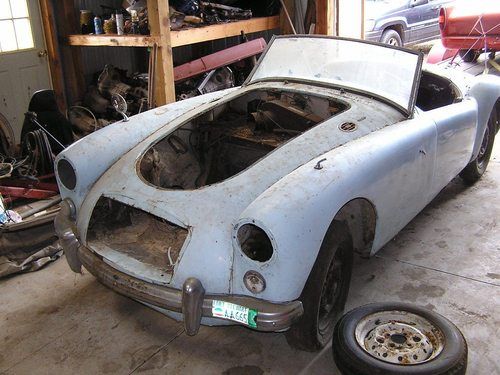 1961 blue mga 1600- rebuilder wanted