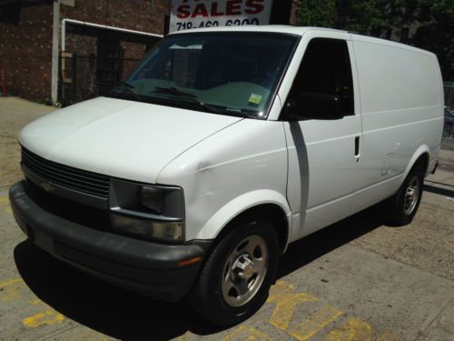 2005 chevrolet chevy astro cargo van awd priced to sell low miles