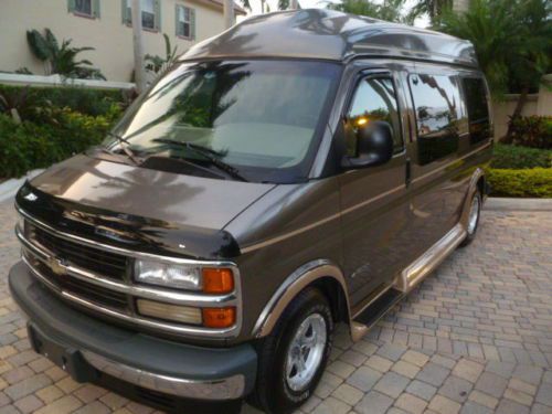 Nice chevrolet mark3 conversion van