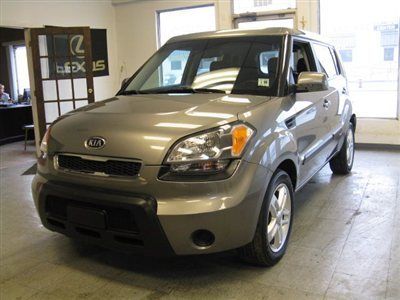 2011 kia soul ! cruise tilt am/fm cd/aux/ipod/usb power win/lks save $$$12,995