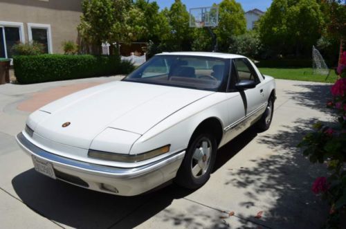 1989 buick reatta base coupe 2-door 3.8l