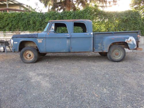 1970 dodge 4 door crew cab w200 military 4 door pickup no reserve