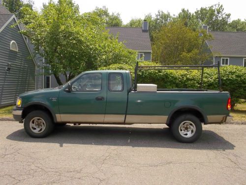 1999 ford f-150 xlt 4x4 w/ ladder racks &amp; husky tool box needs tranny 191k v8