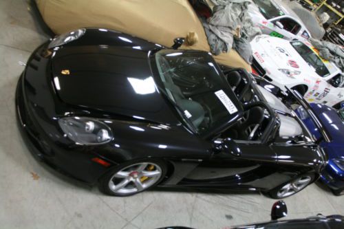 2005 porsche carrera gt base convertible 2-door 5.7l