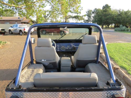 1976 CJ5 4X4, 6 in. lift, 305 V8 bored 30 over, 33" tires,, image 2