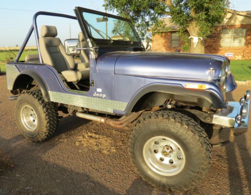1976 CJ5 4X4, 6 in. lift, 305 V8 bored 30 over, 33" tires,, image 4