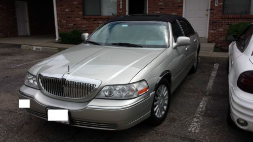 05 lincoln town car signature limited fully loaded, sunfoof blk rag top