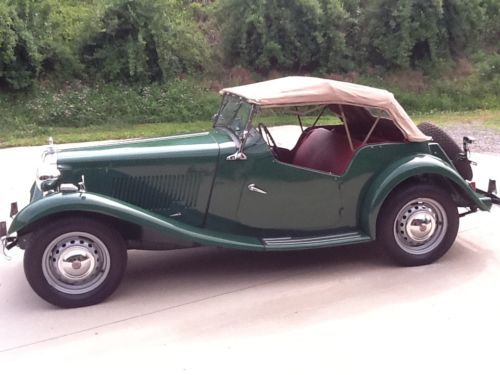 Convertable. 1951 mgtd  completely restored. excellent condition