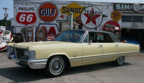 1968 Chrysler Imperial Crown 21,000 original miles. Dodge Hemi, US $20,000.00, image 23