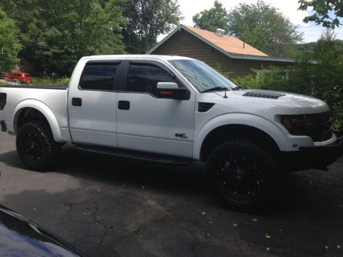 2011 ford f-150 svt raptor crew cab pickup 4-door 6.2l