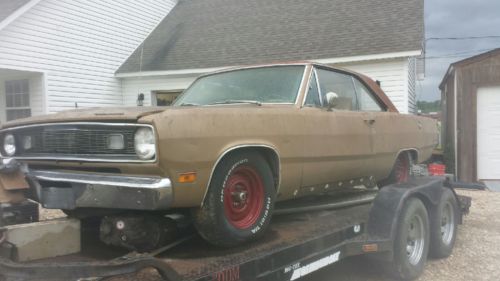 2 door valiant