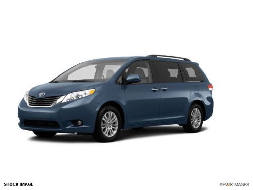 2014 toyota sienna xle