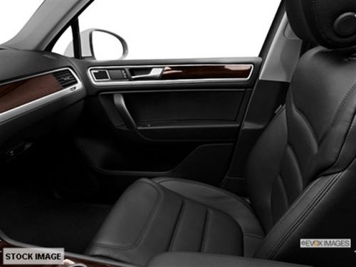 2014 Volkswagen Touareg TDI R-Line, US $59,370.00, image 4