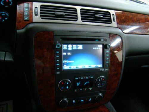 2013 chevrolet suburban 1500 ltz