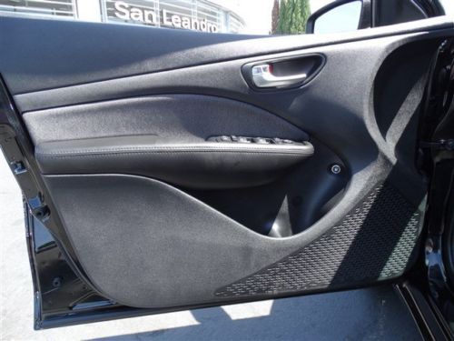 SXT CD MP3 2.0L BLACK PREMIUM CLOTH FRONT BUCKET SEATS Front Wheel Drive ABS, US $18,988.00, image 11