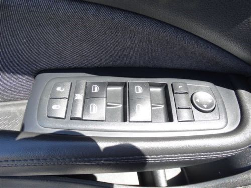 SXT CD MP3 2.0L BLACK PREMIUM CLOTH FRONT BUCKET SEATS Front Wheel Drive ABS, US $18,988.00, image 12