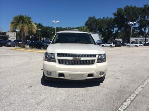 2010 Chevrolet Suburban 4X4 4dr 1500 3rd Row Seat 4-Wheel Disc Brakes ABS, image 2