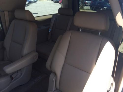 2010 Chevrolet Suburban 4X4 4dr 1500 3rd Row Seat 4-Wheel Disc Brakes ABS, image 16