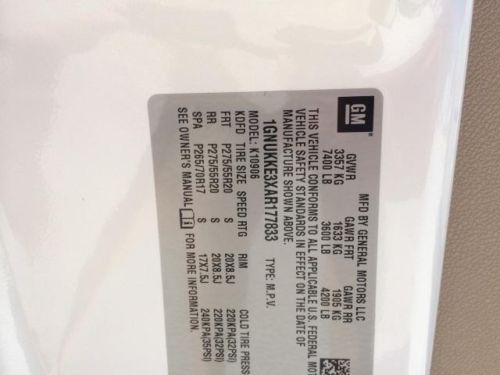 2010 Chevrolet Suburban 4X4 4dr 1500 3rd Row Seat 4-Wheel Disc Brakes ABS, image 23