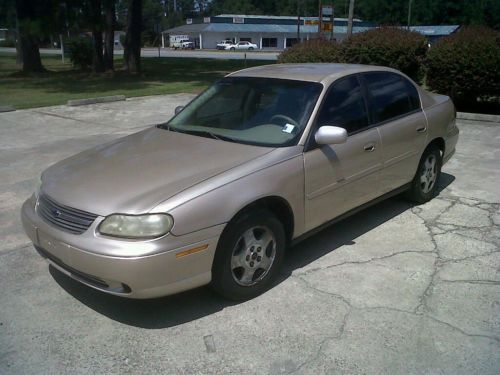 2005 chevrolet classic base sedan 4-door 2.2l