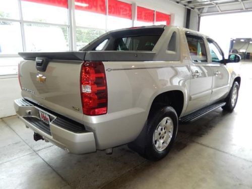 4X4 Crew Cab 5.3L Leather Heated Bucket Seats Sun Roof Remote Start Hard Cover, image 4