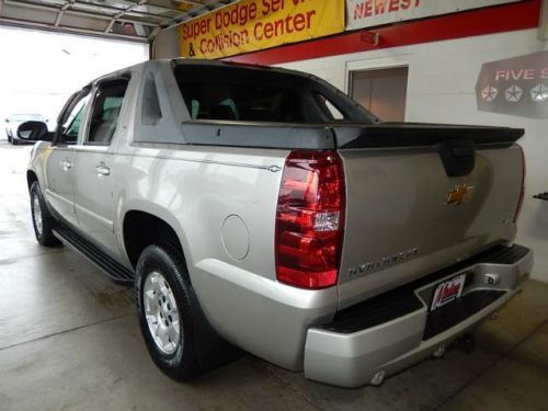 4X4 Crew Cab 5.3L Leather Heated Bucket Seats Sun Roof Remote Start Hard Cover, image 6