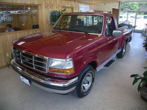 1992 ford f-150 xl standard cab pickup 2-door 5.0l