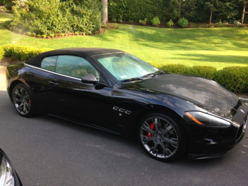 2012 maserati granturismo sport convertible 2-door 4.7l