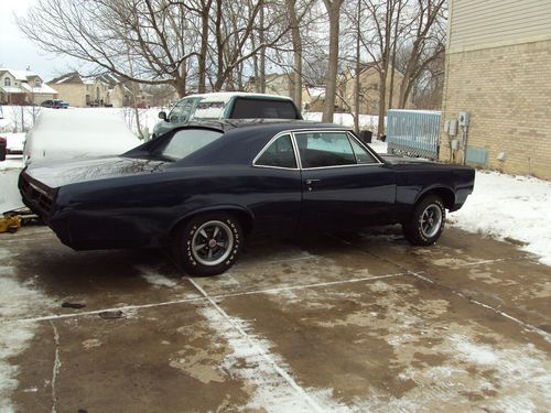 1967 gto sports coupe post car 4 speed.