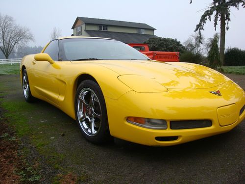 Striking yellow 2001 c5 corvette 6 speed american sports car determined seller!