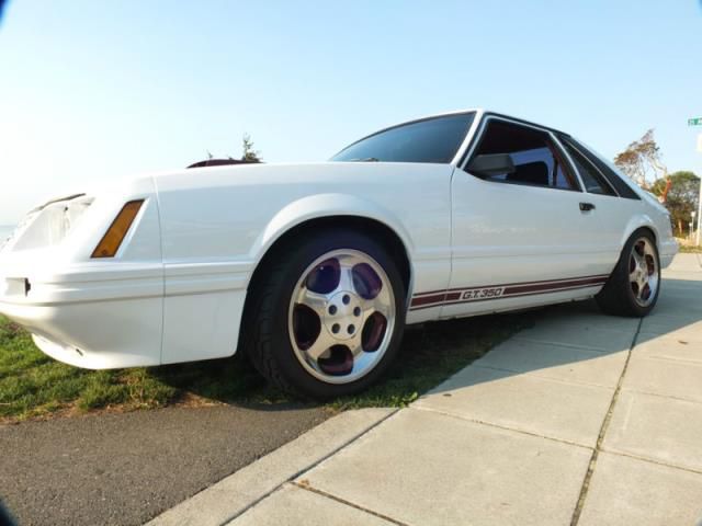 Ford mustang gt-350 20th anniversary hatchback 2-d