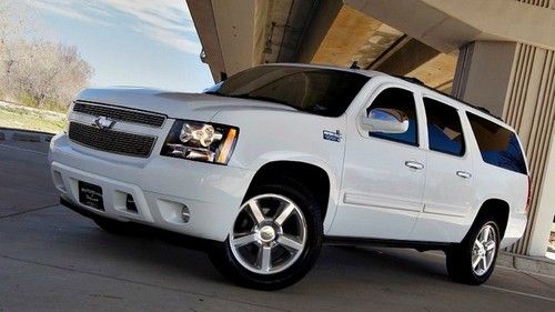2008 chevrolet suburban western hawler navigation tow package tv/dvd 1 owner