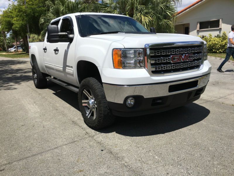 2014 gmc sierra 2500