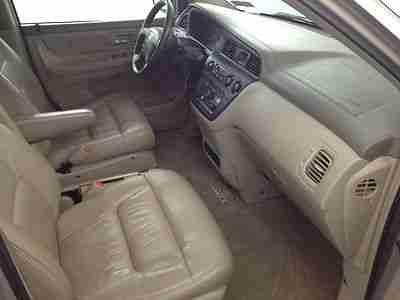 LEATHER SEATS 7-PASSENGER JUST TRADED, image 17