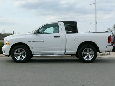 2012 dodge ram 1500 st 5.7 liter hemi rwd cd toff bed liner trailer hitch