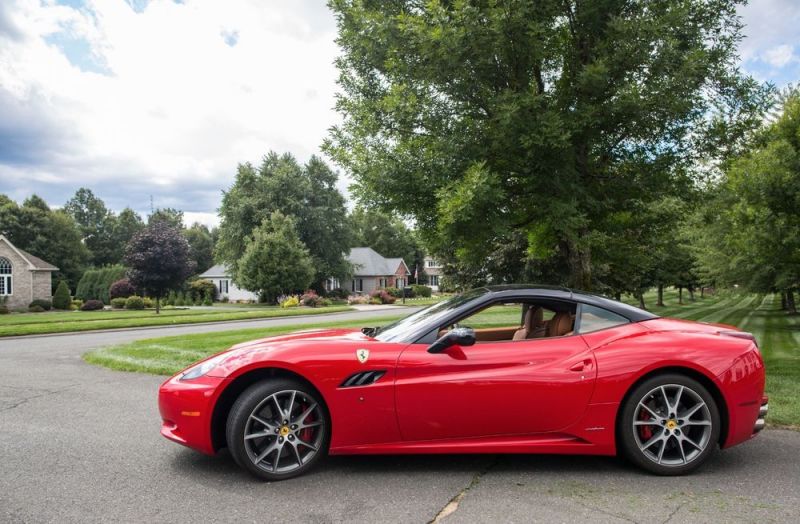 2010 ferrari california 2dr convertible