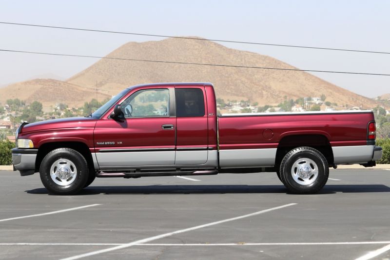 2000 dodge ram 2500 laramie slt