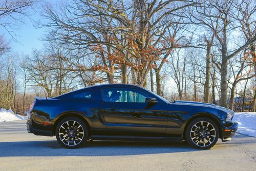 2012 black ford mustang coupe 3.7l performance package premium v6 manual tran