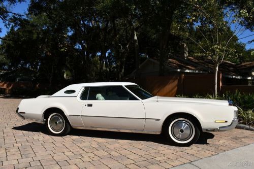 1972 lincoln continental very rare factory  sunroof cold a/c !!