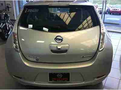 2012 Dealer DEMO Nissan Leaf Clean CarFax SAVE BIG, image 3