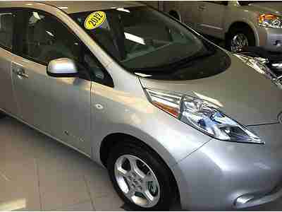 2012 Dealer DEMO Nissan Leaf Clean CarFax SAVE BIG, image 5